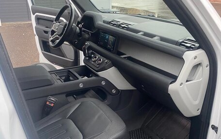 Land Rover Defender II, 2020 год, 6 000 000 рублей, 10 фотография