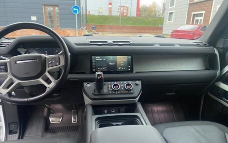 Land Rover Defender II, 2020 год, 6 000 000 рублей, 7 фотография