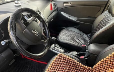 Hyundai Solaris II рестайлинг, 2015 год, 750 000 рублей, 6 фотография