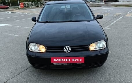 Volkswagen Golf IV, 2001 год, 650 000 рублей, 3 фотография