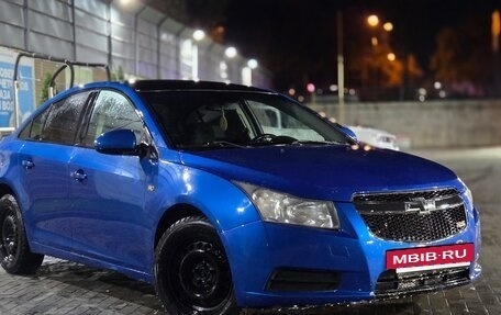 Chevrolet Cruze II, 2011 год, 520 000 рублей, 2 фотография