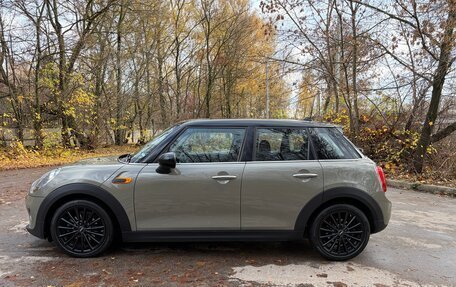 MINI Hatch, 2018 год, 1 790 000 рублей, 3 фотография