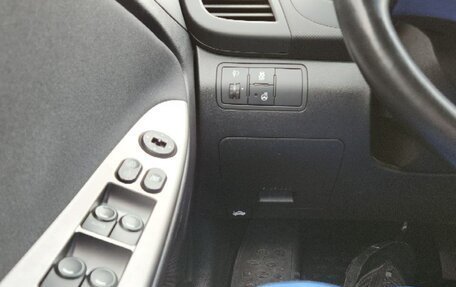 Hyundai Solaris II рестайлинг, 2016 год, 1 250 000 рублей, 10 фотография