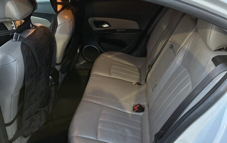 Chevrolet Cruze II, 2012 год, 700 000 рублей, 11 фотография