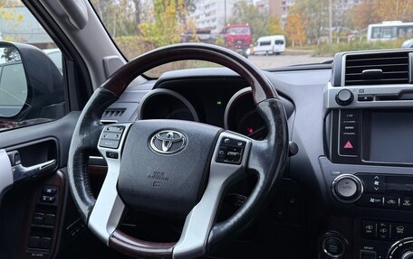 Toyota Land Cruiser Prado 150 рестайлинг 2, 2014 год, 4 200 000 рублей, 3 фотография