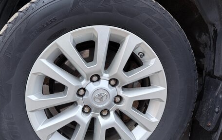 Toyota Land Cruiser Prado 150 рестайлинг 2, 2014 год, 4 200 000 рублей, 17 фотография