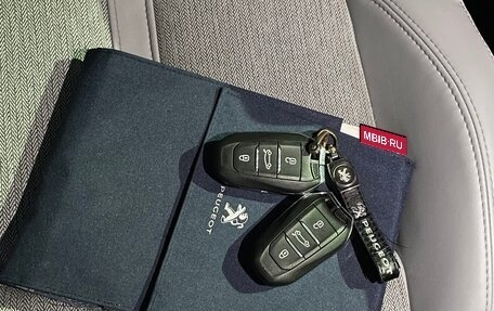 Peugeot 3008 II, 2020 год, 1 890 000 рублей, 10 фотография