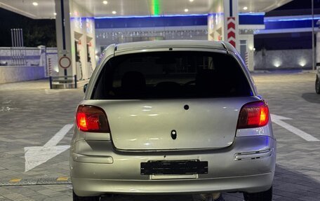 Toyota Vitz, 2002 год, 300 000 рублей, 8 фотография