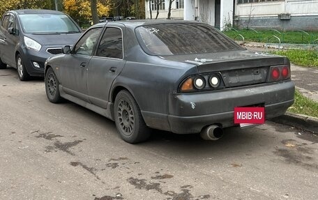 Nissan Skyline, 1996 год, 450 000 рублей, 3 фотография