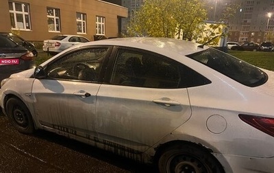 Hyundai Solaris II рестайлинг, 2012 год, 295 000 рублей, 1 фотография