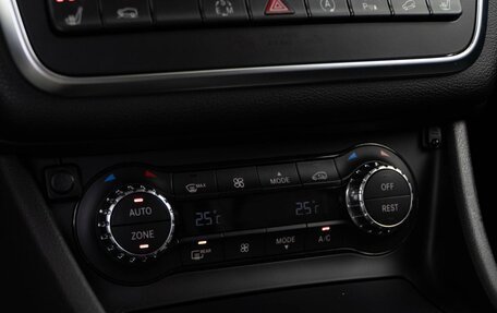 Mercedes-Benz GLA, 2015 год, 2 578 077 рублей, 13 фотография