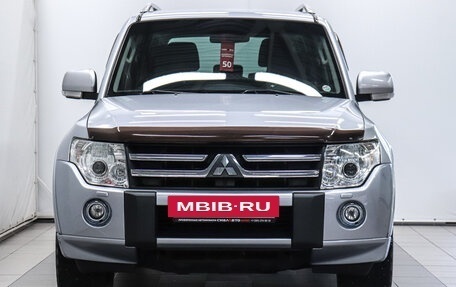 Mitsubishi Pajero IV, 2010 год, 2 159 000 рублей, 2 фотография