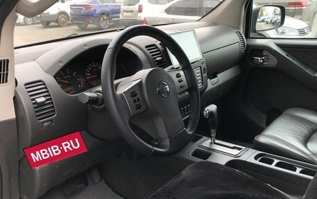 Nissan Navara (Frontier), 2006 год, 1 030 000 рублей, 10 фотография
