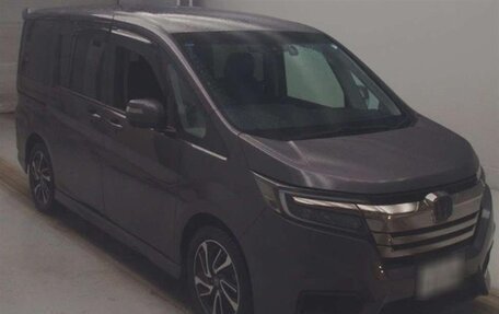 Honda Stepwgn IV, 2019 год, 1 983 000 рублей, 2 фотография