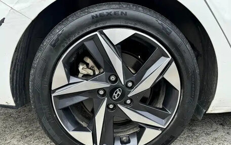 Hyundai Elantra, 2022 год, 1 400 069 рублей, 11 фотография