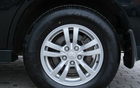 Mitsubishi Outlander III рестайлинг 3, 2013 год, 1 575 000 рублей, 20 фотография