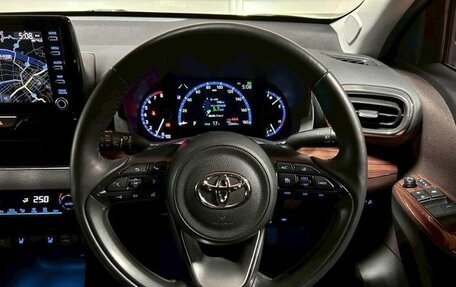 Toyota Yaris Cross, 2022 год, 1 567 321 рублей, 15 фотография