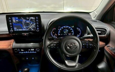 Toyota Yaris Cross, 2022 год, 1 567 321 рублей, 14 фотография