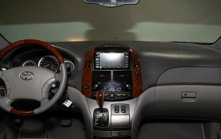 Toyota Sienna II рестайлинг, 2004 год, 1 009 000 рублей, 6 фотография