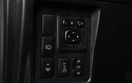 Toyota Land Cruiser Prado 150 рестайлинг 2, 2013 год, 2 985 000 рублей, 12 фотография