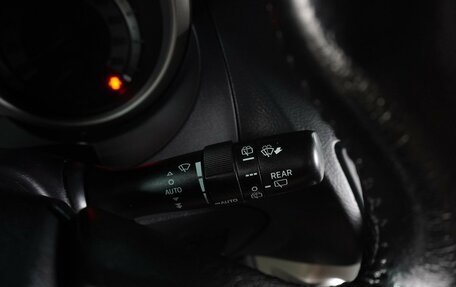 Toyota Land Cruiser Prado 150 рестайлинг 2, 2013 год, 2 985 000 рублей, 14 фотография