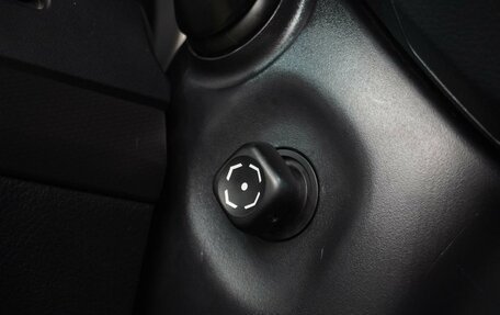 Toyota Land Cruiser Prado 150 рестайлинг 2, 2013 год, 2 985 000 рублей, 23 фотография