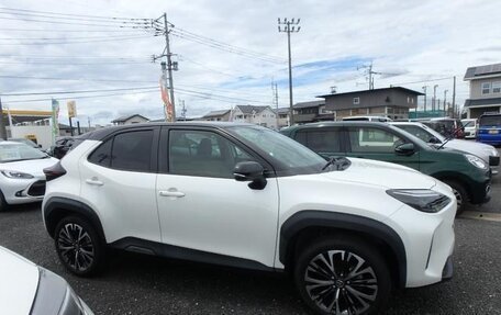 Toyota Yaris Cross, 2022 год, 1 515 231 рублей, 4 фотография