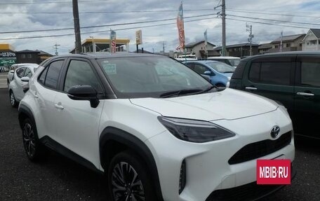 Toyota Yaris Cross, 2022 год, 1 515 231 рублей, 3 фотография