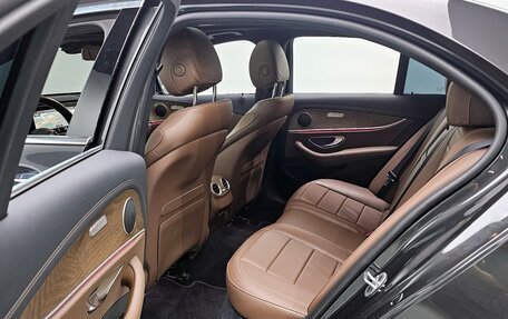 Mercedes-Benz E-Класс, 2021 год, 3 204 000 рублей, 19 фотография