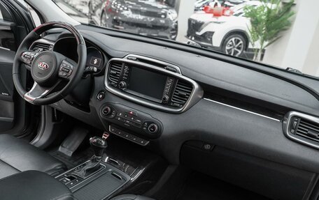 KIA Sorento III Prime рестайлинг, 2017 год, 2 299 000 рублей, 17 фотография