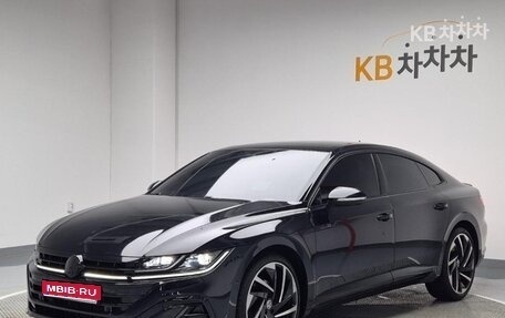 Volkswagen Arteon I, 2022 год, 3 050 000 рублей, 1 фотография