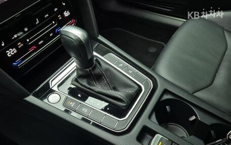 Volkswagen Arteon I, 2022 год, 3 050 000 рублей, 6 фотография