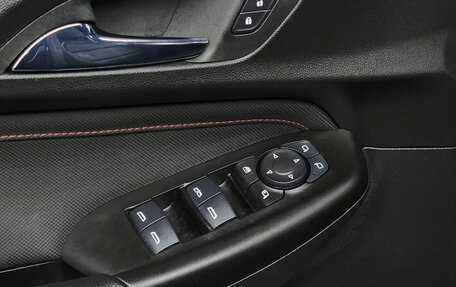 Chevrolet TrailBlazer, 2022 год, 1 630 007 рублей, 12 фотография