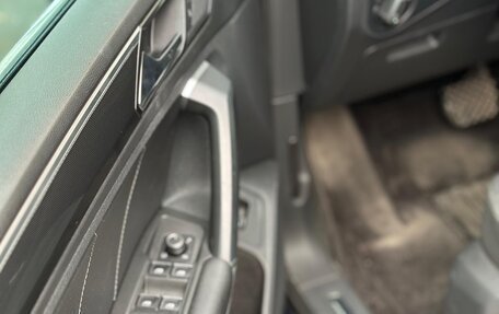 Volkswagen Tiguan II, 2017 год, 2 400 000 рублей, 8 фотография