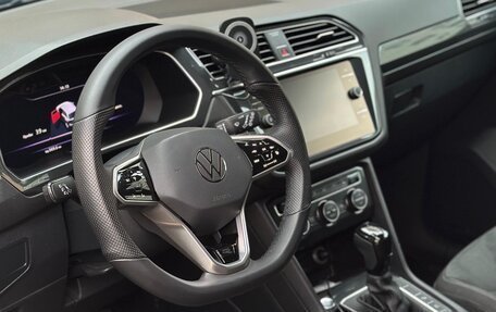 Volkswagen Tiguan II, 2017 год, 2 400 000 рублей, 6 фотография