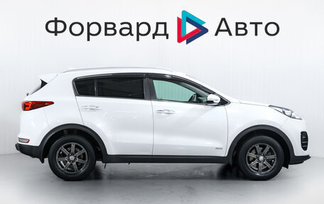 KIA Sportage IV рестайлинг, 2018 год, 1 999 000 рублей, 8 фотография
