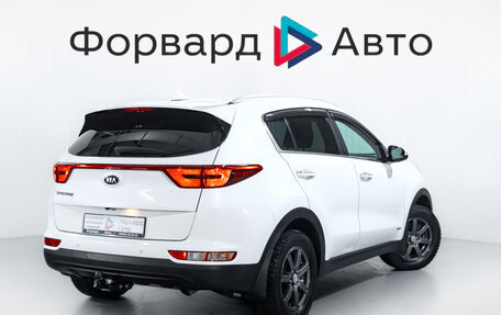 KIA Sportage IV рестайлинг, 2018 год, 1 999 000 рублей, 7 фотография
