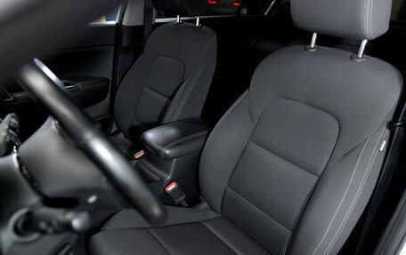 KIA Sportage IV рестайлинг, 2018 год, 1 999 000 рублей, 19 фотография