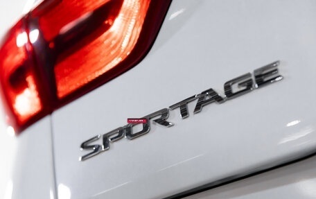 KIA Sportage IV рестайлинг, 2018 год, 1 999 000 рублей, 12 фотография