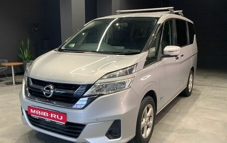 Nissan Serena IV, 2017 год, 1 900 000 рублей, 2 фотография