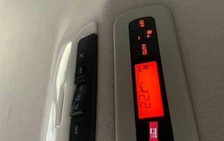 Nissan Serena IV, 2017 год, 1 900 000 рублей, 18 фотография