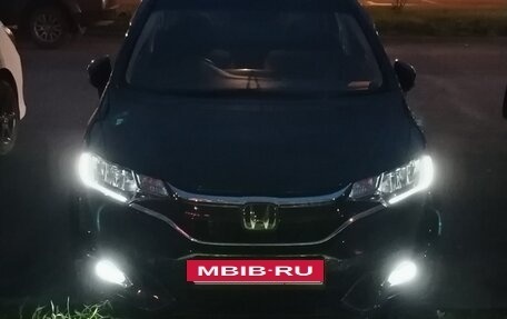 Honda Fit III, 2019 год, 1 350 000 рублей, 2 фотография