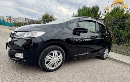 Honda Fit III, 2019 год, 1 350 000 рублей, 4 фотография