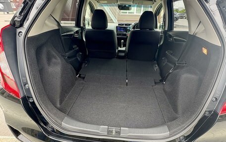 Honda Fit III, 2019 год, 1 350 000 рублей, 16 фотография