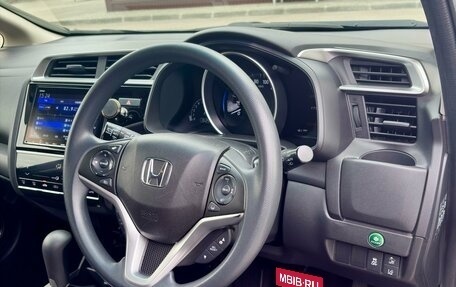 Honda Fit III, 2019 год, 1 350 000 рублей, 18 фотография
