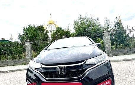 Honda Fit III, 2019 год, 1 350 000 рублей, 24 фотография