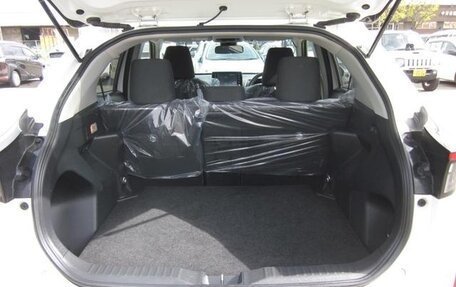 Toyota Yaris Cross, 2022 год, 1 480 000 рублей, 13 фотография