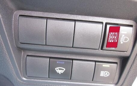 Toyota Yaris Cross, 2022 год, 1 480 000 рублей, 22 фотография