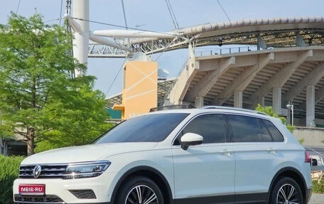 Volkswagen Tiguan II, 2020 год, 2 490 222 рублей, 1 фотография