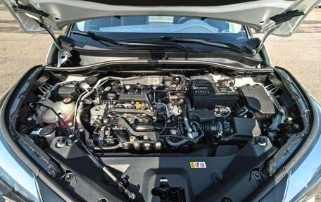 Toyota C-HR I рестайлинг, 2022 год, 2 010 000 рублей, 21 фотография